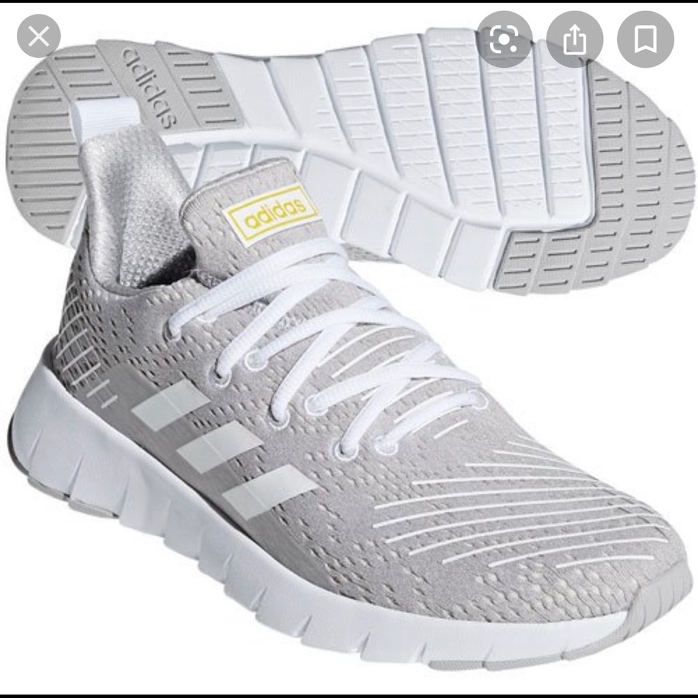 New womens Adidas Asweego running shoes size 9.5